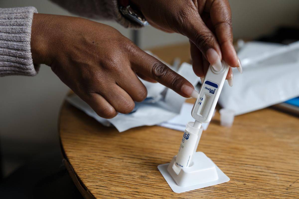 OraSure Technologies' rapid HIV self-test. Photo: World Health Organization